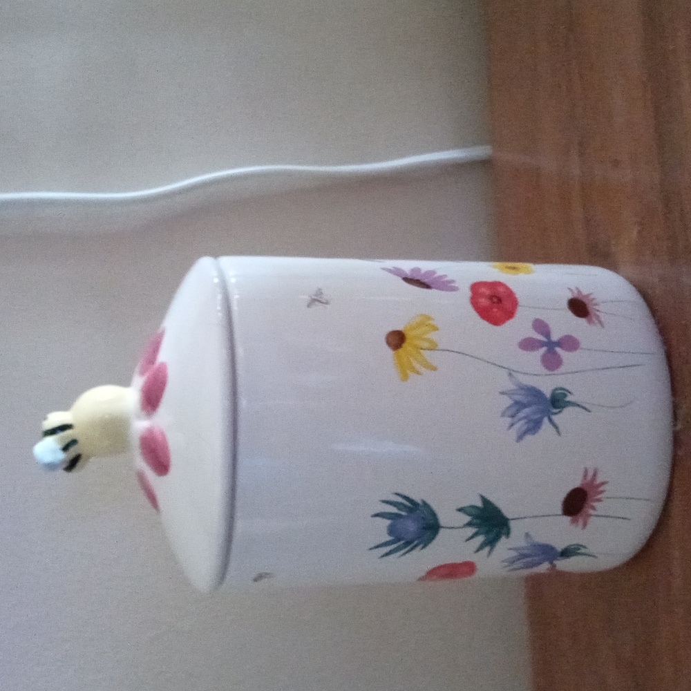 Winnie the Pooh jar - Picture 2 of 5